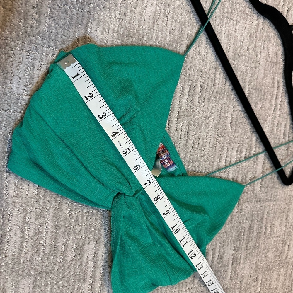 Urban Outfitters Green Cropped Top | spaghetti Strap | Medium | Going Out Top - Picture 7 of 7